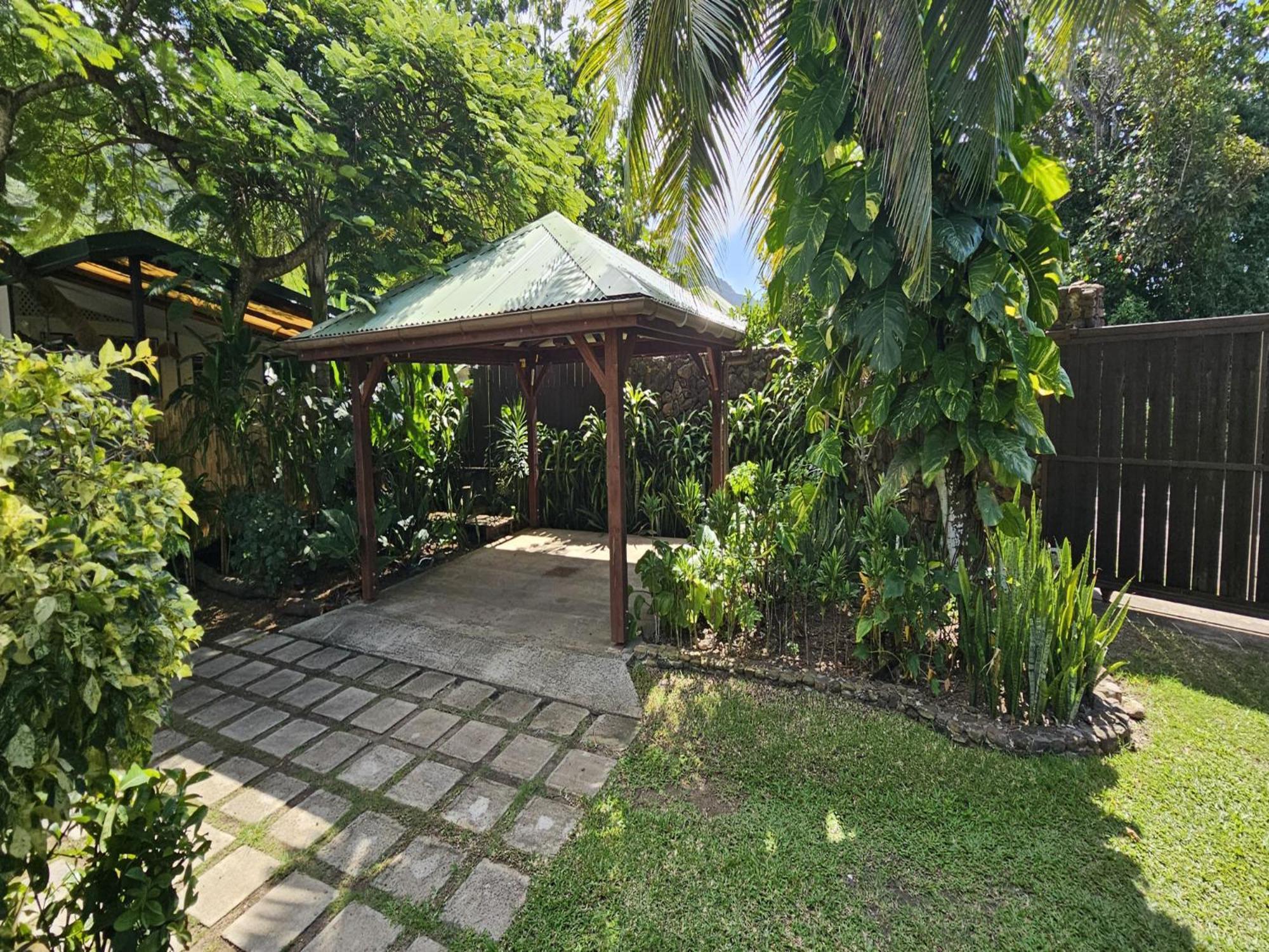 Fare Le Flamboyant Villa Moorea Eksteriør billede